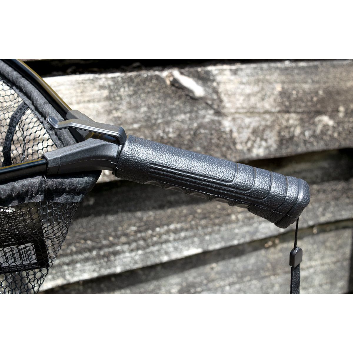 Black Magic Black Magic Short Handle Net inc Belt/Bungee Clip premium fishing tackle gear from Allways Angling